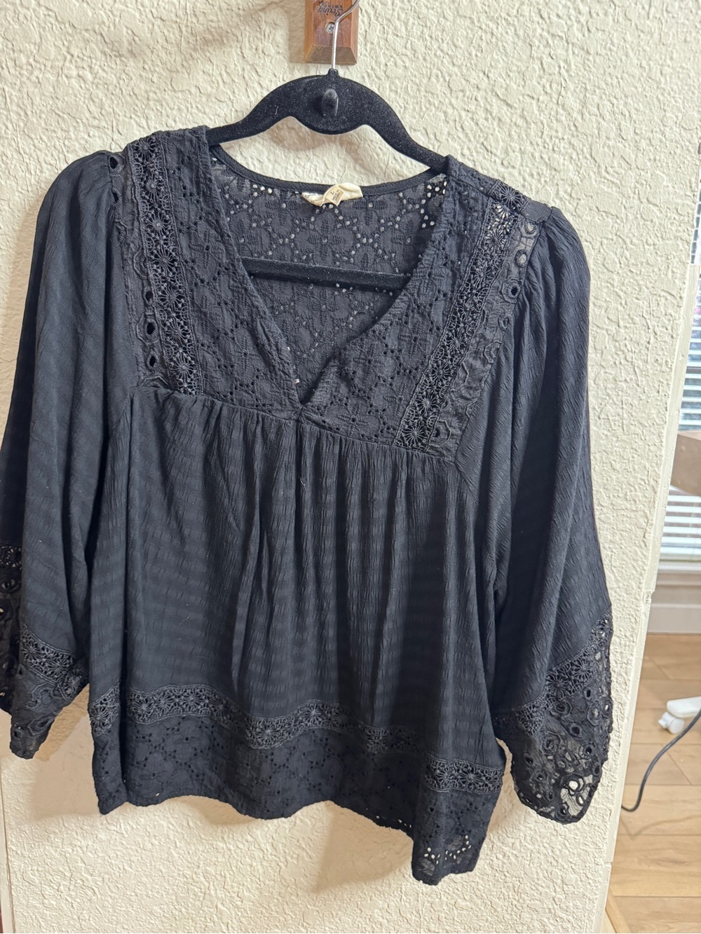 Womens Black Lace-Detail V-Neck Blouse